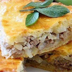 Пирог со свининой и картофелем 1038510